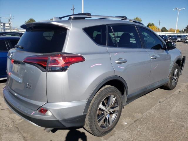 Photo 3 VIN: 2T3RFREV4GW450660 - TOYOTA RAV4 XLE 