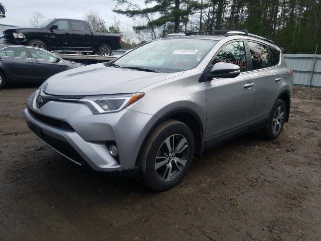 Photo 1 VIN: 2T3RFREV4HW574137 - TOYOTA RAV4 XLE 