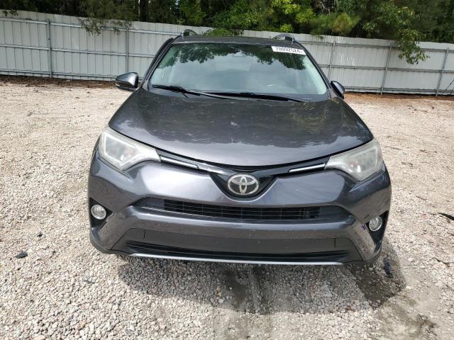 Photo 4 VIN: 2T3RFREV4HW593948 - TOYOTA RAV4 XLE 