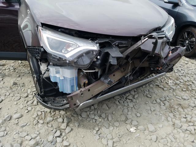 Photo 8 VIN: 2T3RFREV4HW649676 - TOYOTA RAV4 XLE 