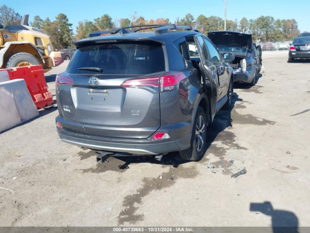 Photo 3 VIN: 2T3RFREV4HW679406 - TOYOTA RAV4 