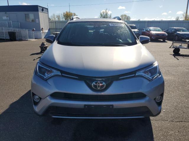 Photo 4 VIN: 2T3RFREV4JW711079 - TOYOTA RAV4 ADVEN 