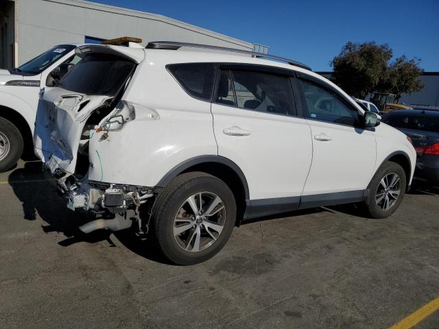 Photo 2 VIN: 2T3RFREV4JW798949 - TOYOTA RAV4 ADVEN 