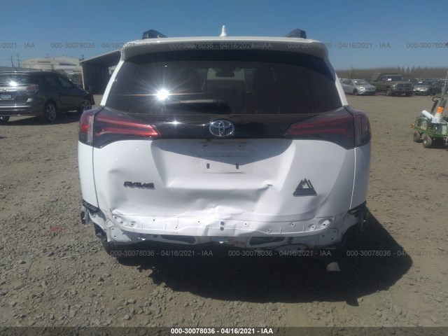 Photo 5 VIN: 2T3RFREV4JW815183 - TOYOTA RAV4 