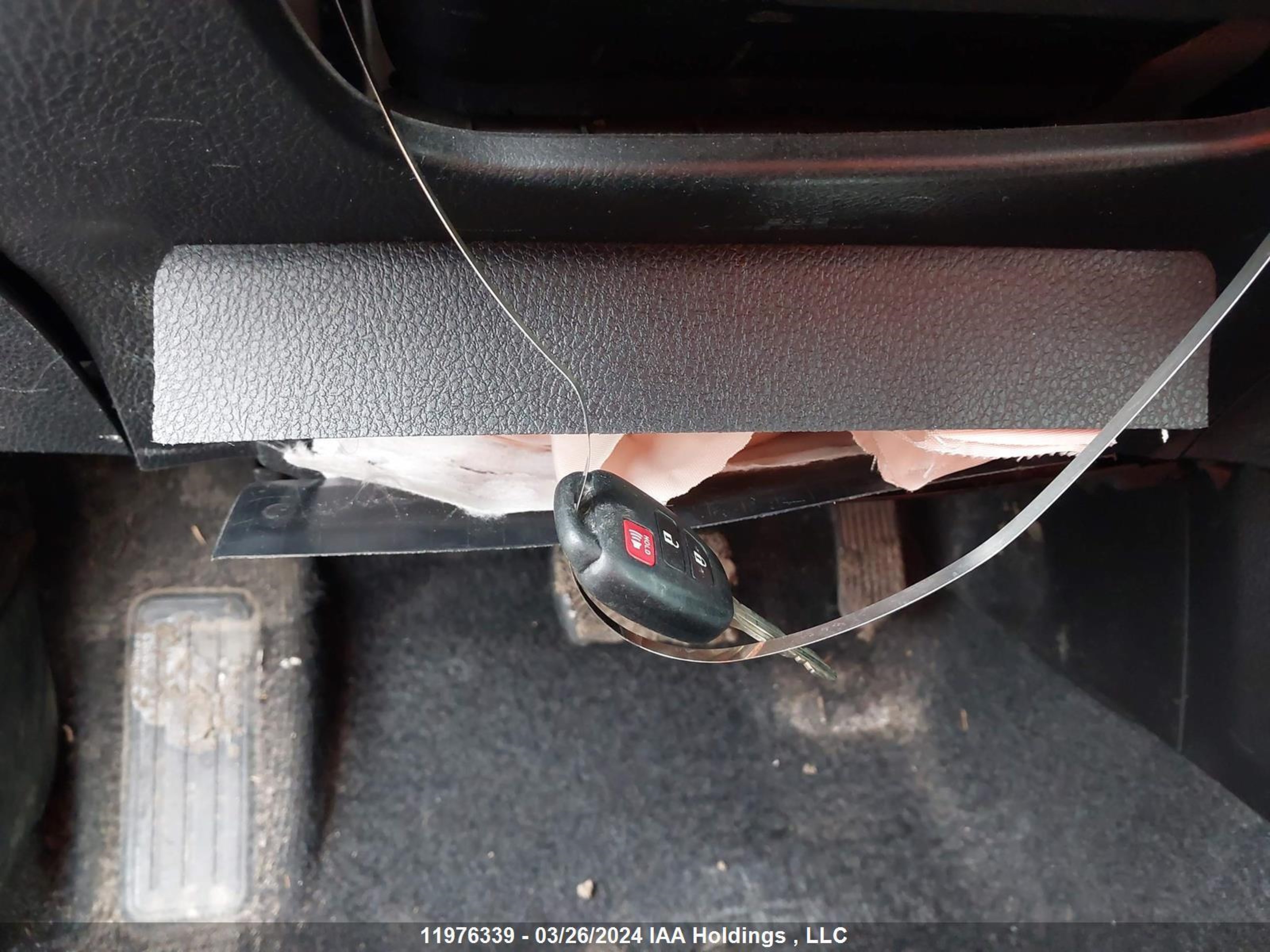 Photo 10 VIN: 2T3RFREV5DW013083 - TOYOTA RAV 4 