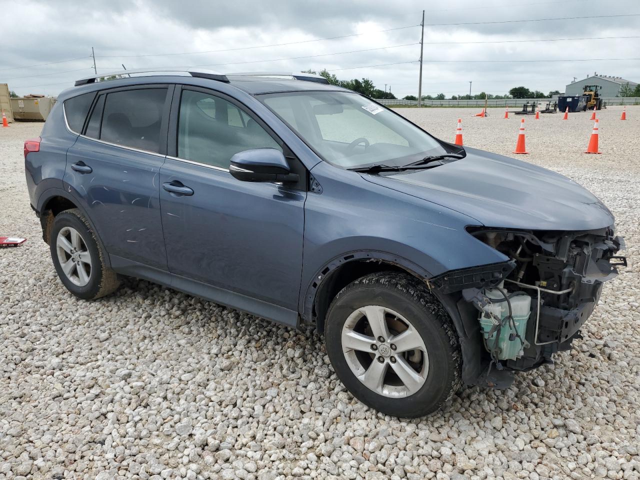 Photo 3 VIN: 2T3RFREV5DW024889 - TOYOTA RAV 4 