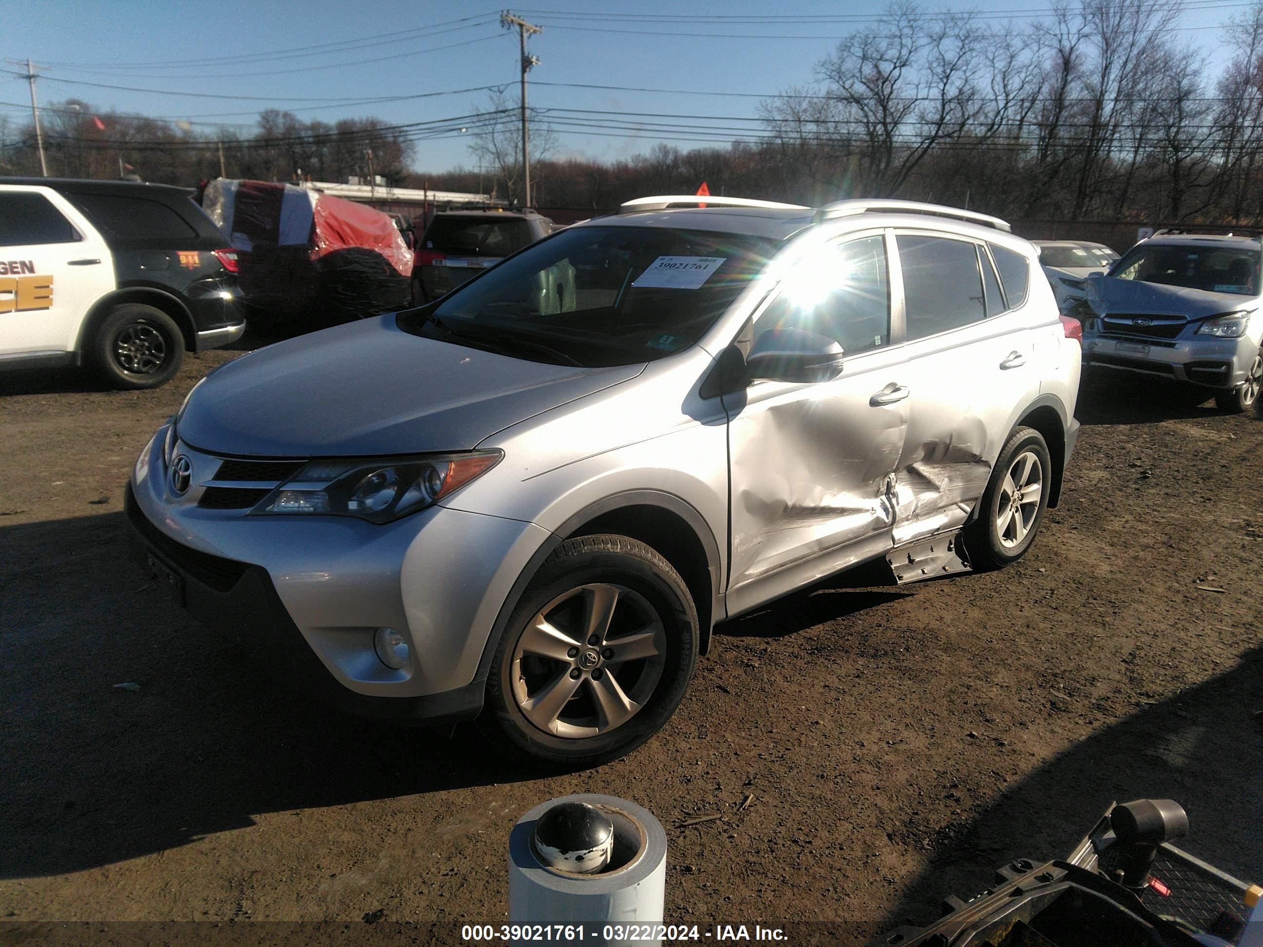 Photo 1 VIN: 2T3RFREV5EW130633 - TOYOTA RAV 4 