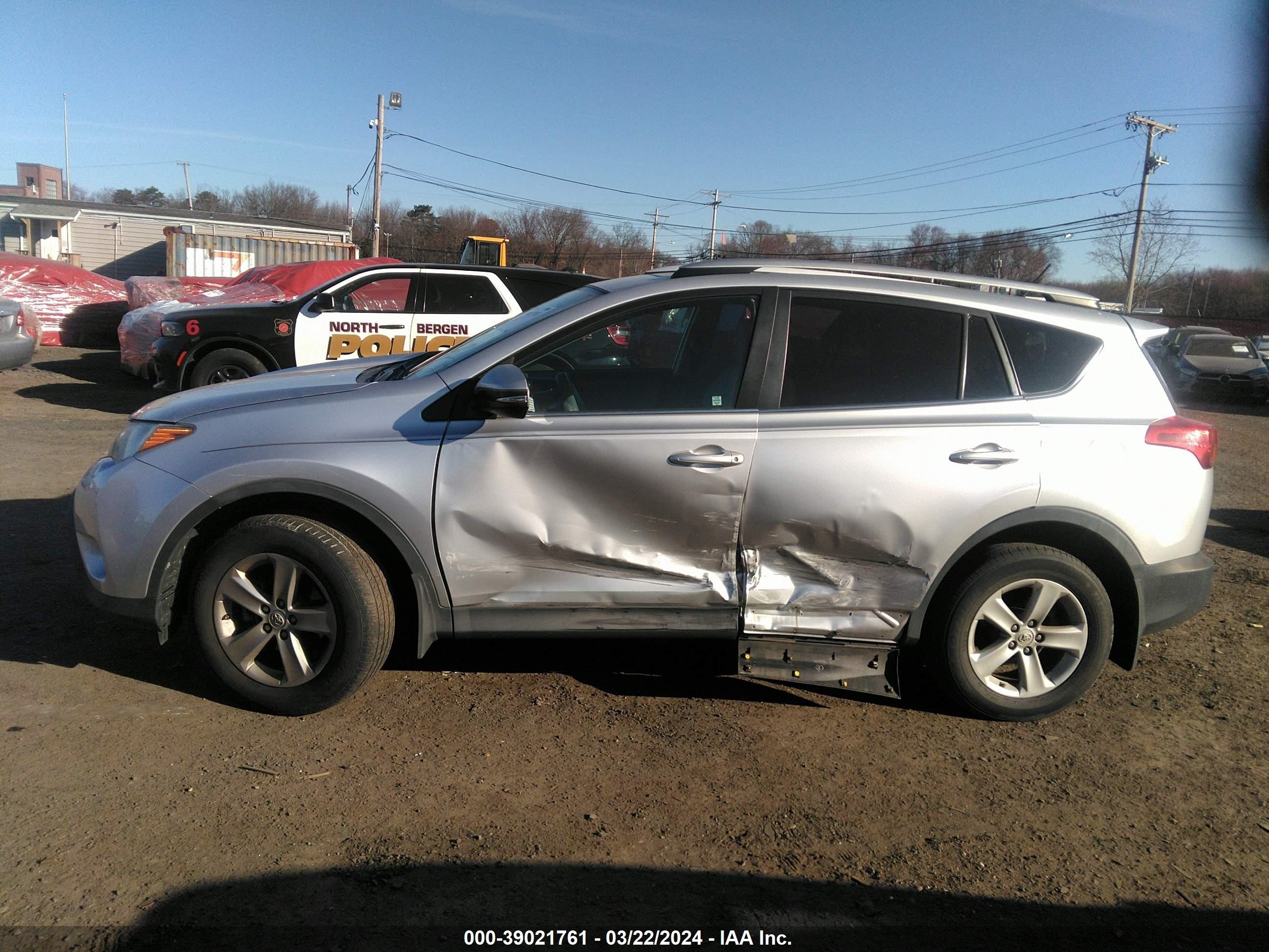 Photo 13 VIN: 2T3RFREV5EW130633 - TOYOTA RAV 4 