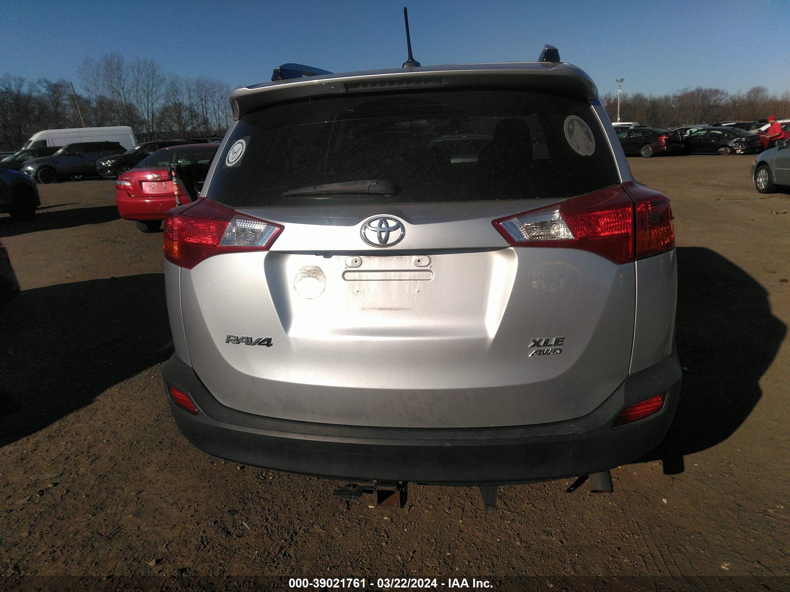 Photo 15 VIN: 2T3RFREV5EW130633 - TOYOTA RAV 4 