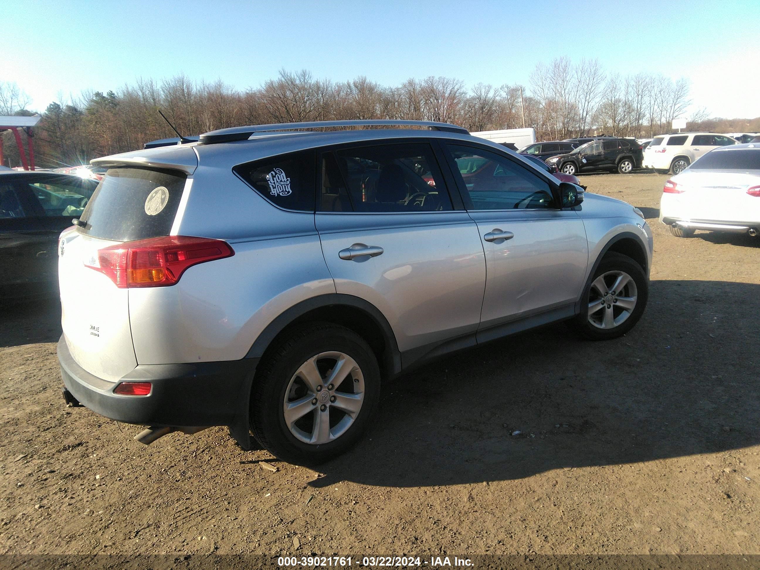 Photo 3 VIN: 2T3RFREV5EW130633 - TOYOTA RAV 4 