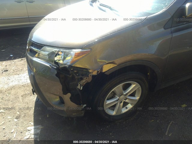 Photo 5 VIN: 2T3RFREV5EW149652 - TOYOTA RAV4 