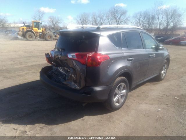 Photo 3 VIN: 2T3RFREV5FW357886 - TOYOTA RAV4 