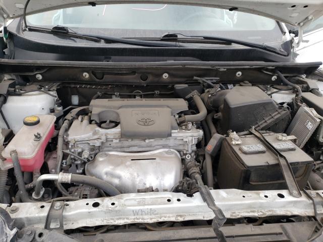 Photo 6 VIN: 2T3RFREV5FW373084 - TOYOTA RAV4 XLE 