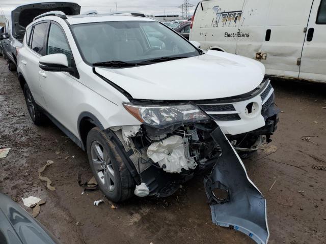 Photo 3 VIN: 2T3RFREV5FW393058 - TOYOTA RAV4 XLE 