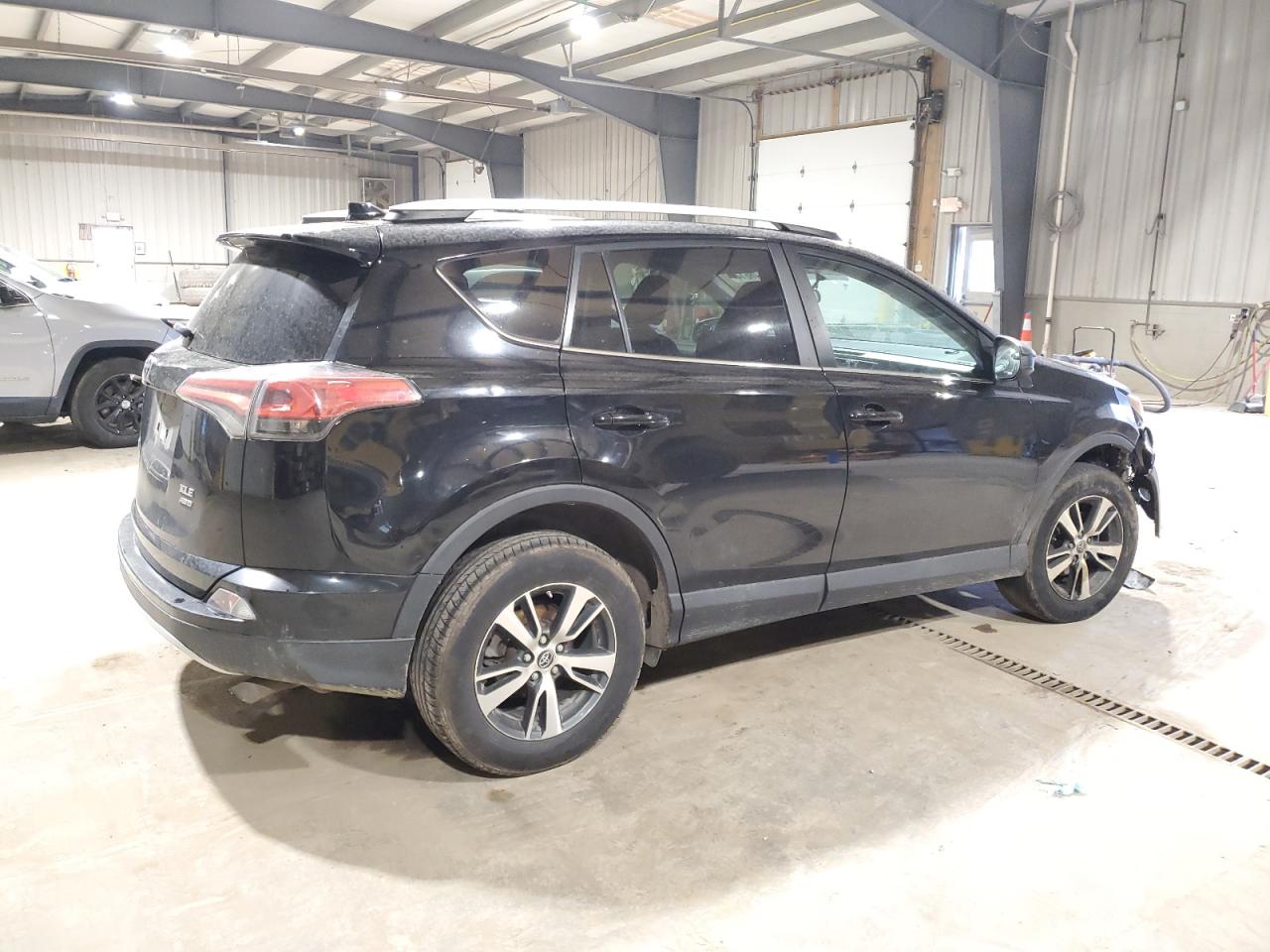 Photo 2 VIN: 2T3RFREV5GW486051 - TOYOTA RAV 4 