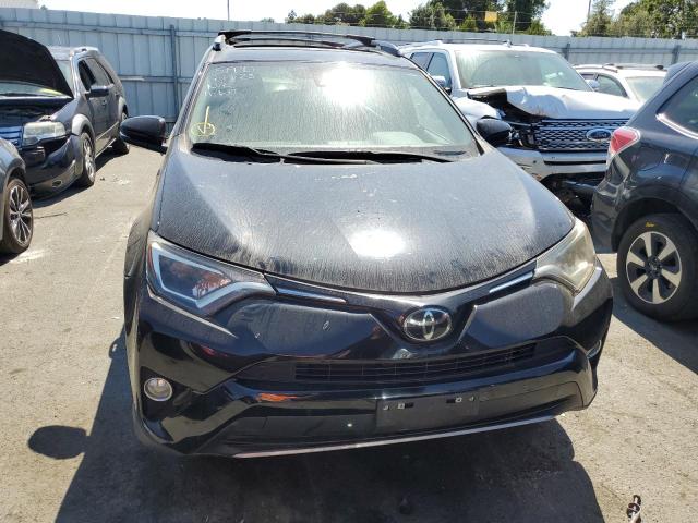 Photo 4 VIN: 2T3RFREV5HW567049 - TOYOTA RAV4 XLE 