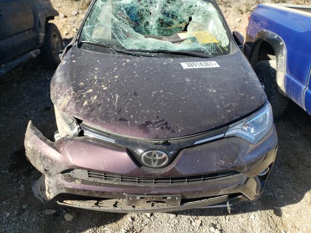 Photo 6 VIN: 2T3RFREV5HW655129 - TOYOTA RAV4 XLE 