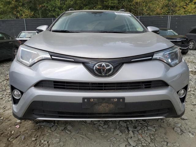 Photo 4 VIN: 2T3RFREV5HW663070 - TOYOTA RAV4 XLE 