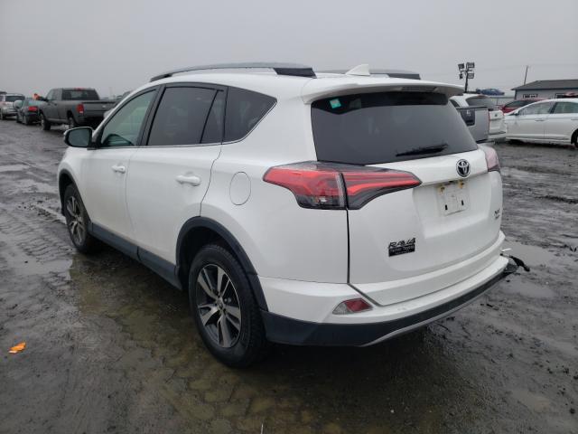 Photo 2 VIN: 2T3RFREV5HW667376 - TOYOTA RAV4 XLE 