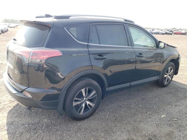 Photo 2 VIN: 2T3RFREV5HW668656 - TOYOTA RAV4 XLE 