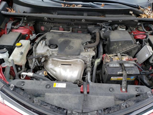 Photo 6 VIN: 2T3RFREV5HW677650 - TOYOTA RAV4 XLE 