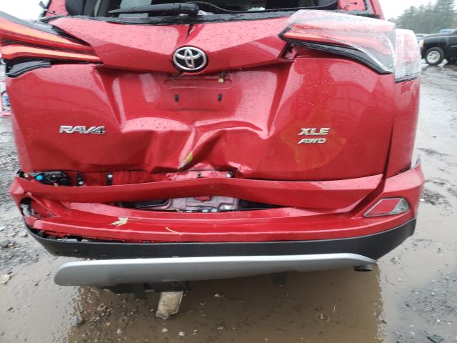 Photo 8 VIN: 2T3RFREV5HW677650 - TOYOTA RAV4 XLE 