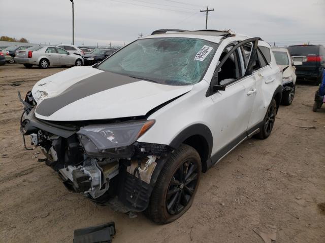 Photo 1 VIN: 2T3RFREV5JW745418 - TOYOTA RAV4 ADVEN 