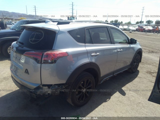 Photo 3 VIN: 2T3RFREV5JW751137 - TOYOTA RAV4 