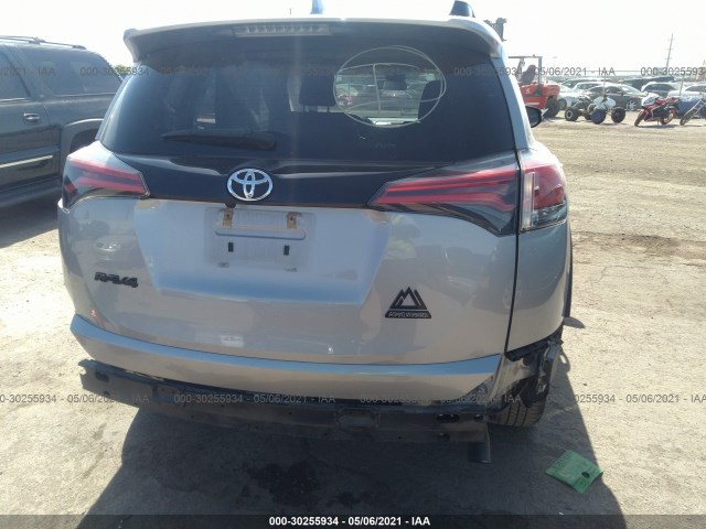 Photo 5 VIN: 2T3RFREV5JW751137 - TOYOTA RAV4 