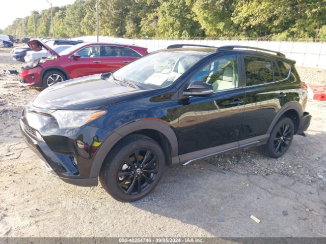 Photo 1 VIN: 2T3RFREV5JW786048 - TOYOTA RAV4 