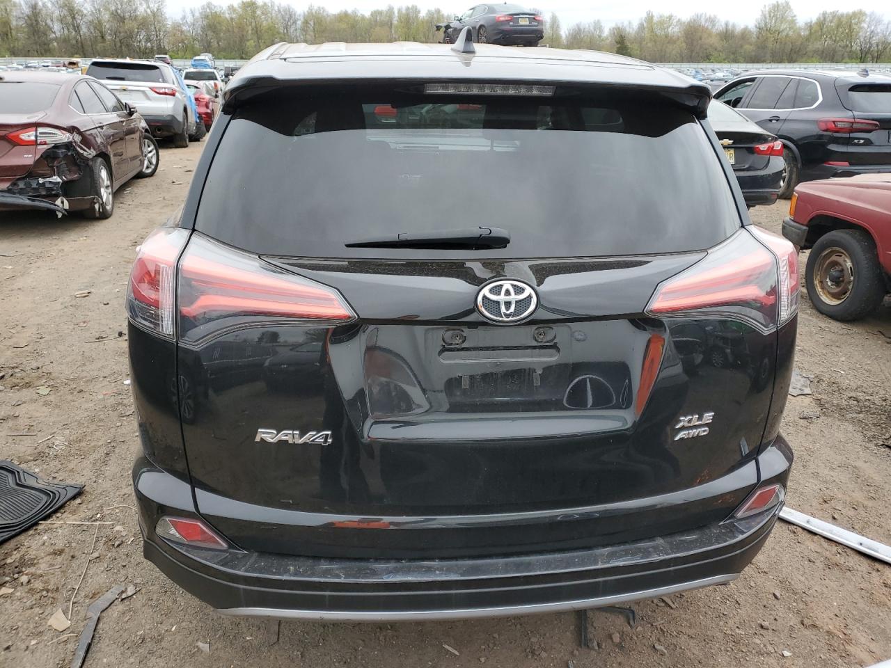 Photo 5 VIN: 2T3RFREV5JW790312 - TOYOTA RAV 4 