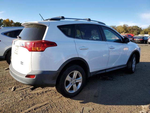 Photo 2 VIN: 2T3RFREV6DW021760 - TOYOTA RAV4 XLE 