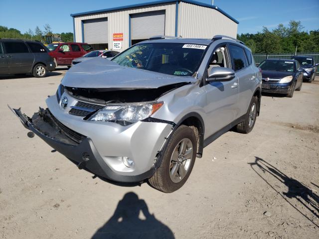 Photo 1 VIN: 2T3RFREV6FW239605 - TOYOTA RAV4 XLE 