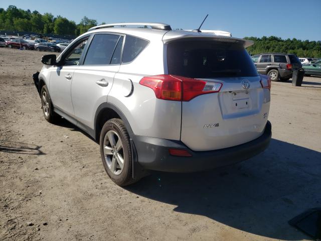 Photo 2 VIN: 2T3RFREV6FW239605 - TOYOTA RAV4 XLE 