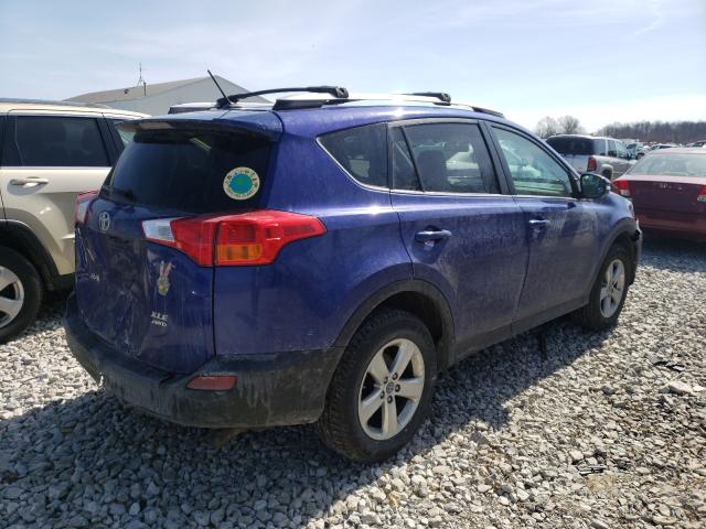 Photo 3 VIN: 2T3RFREV6FW282311 - TOYOTA RAV4 XLE 