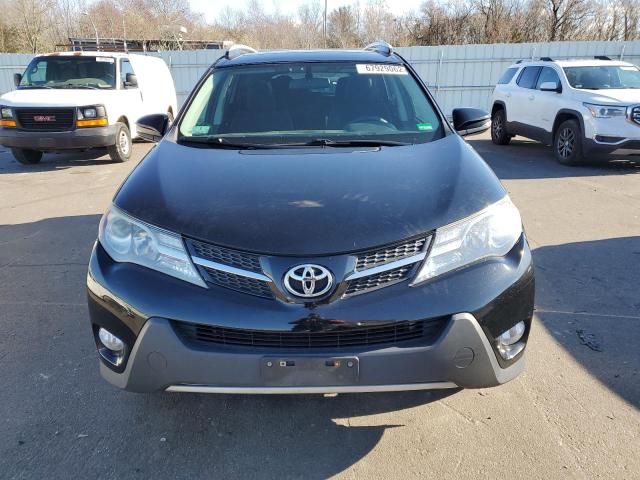 Photo 4 VIN: 2T3RFREV6FW286004 - TOYOTA RAV4 XLE 