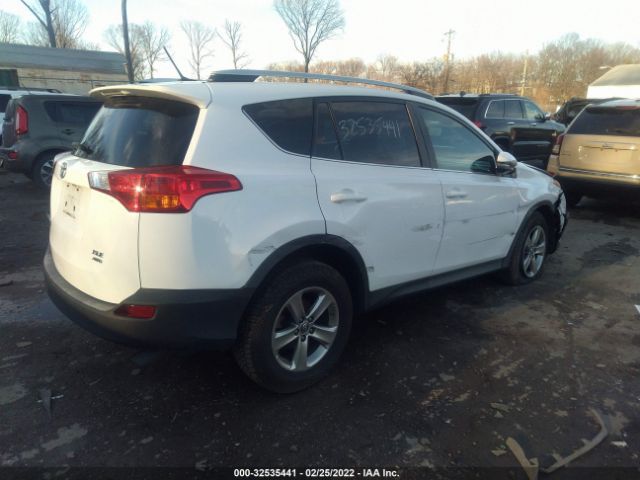 Photo 3 VIN: 2T3RFREV6FW299304 - TOYOTA RAV4 