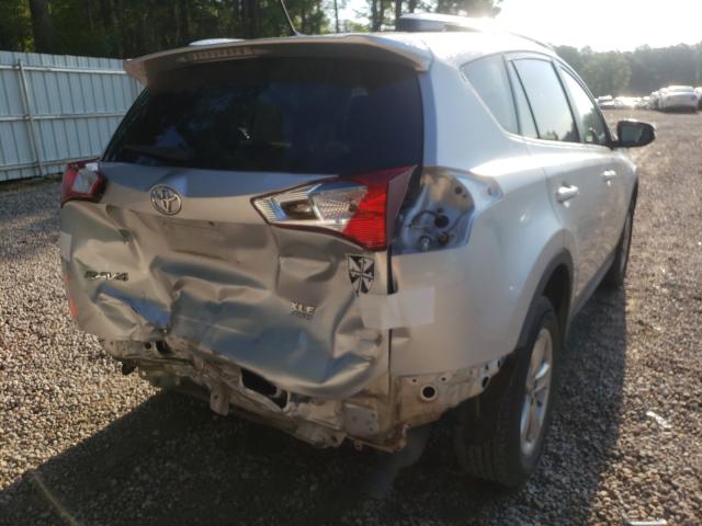 Photo 3 VIN: 2T3RFREV6FW342586 - TOYOTA RAV4 XLE 