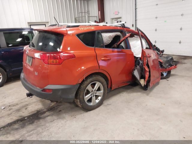 Photo 3 VIN: 2T3RFREV6FW358464 - TOYOTA RAV4 