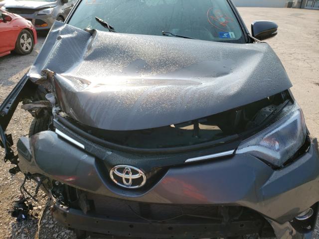 Photo 6 VIN: 2T3RFREV6GW534477 - TOYOTA RAV4 XLE 