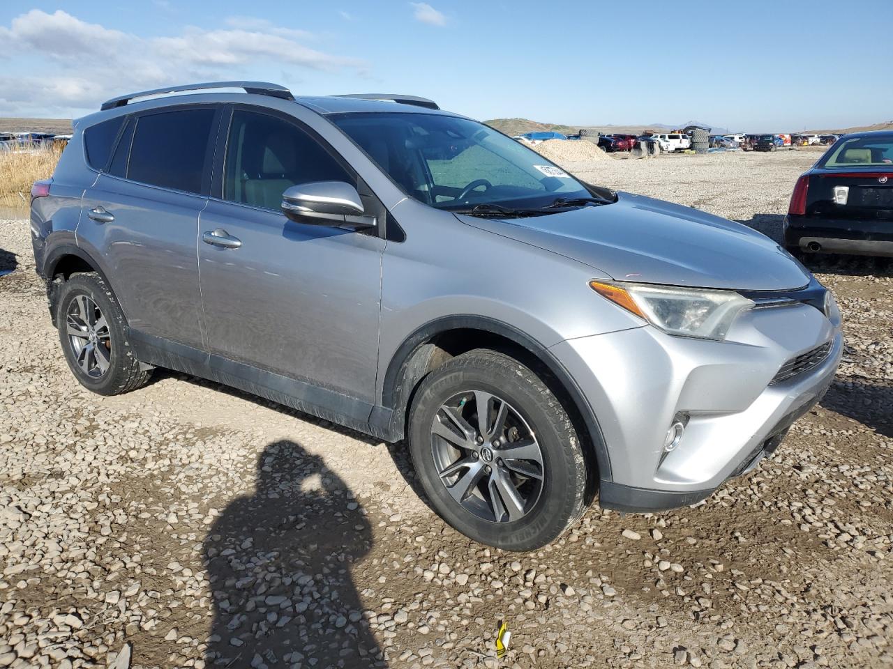 Photo 3 VIN: 2T3RFREV6HW623810 - TOYOTA RAV 4 