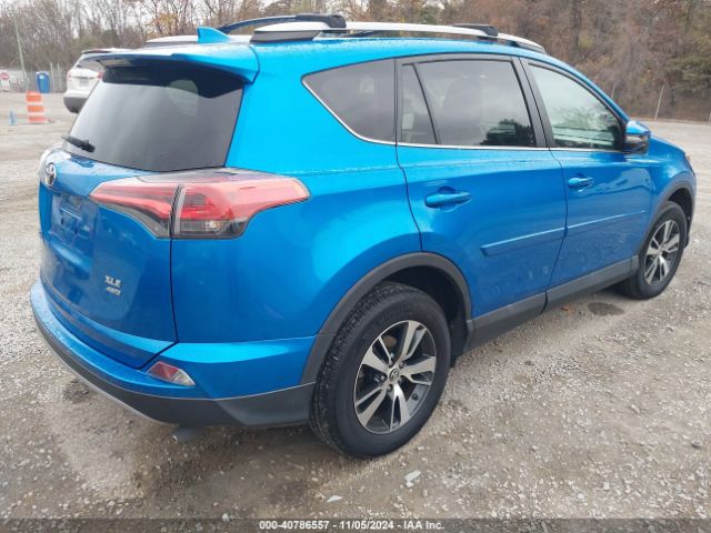 Photo 3 VIN: 2T3RFREV6HW665586 - TOYOTA RAV4 