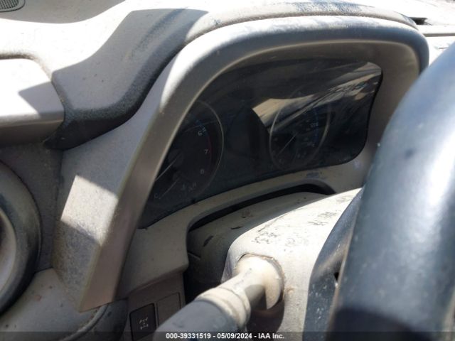 Photo 6 VIN: 2T3RFREV6JW802726 - TOYOTA RAV4 