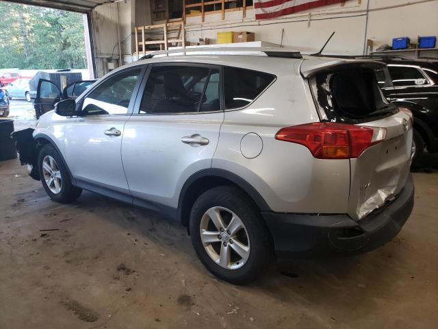 Photo 1 VIN: 2T3RFREV7DW015269 - TOYOTA RAV4 XLE 