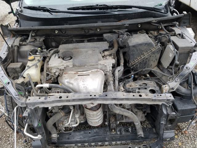 Photo 6 VIN: 2T3RFREV7DW022240 - TOYOTA RAV4 XLE 