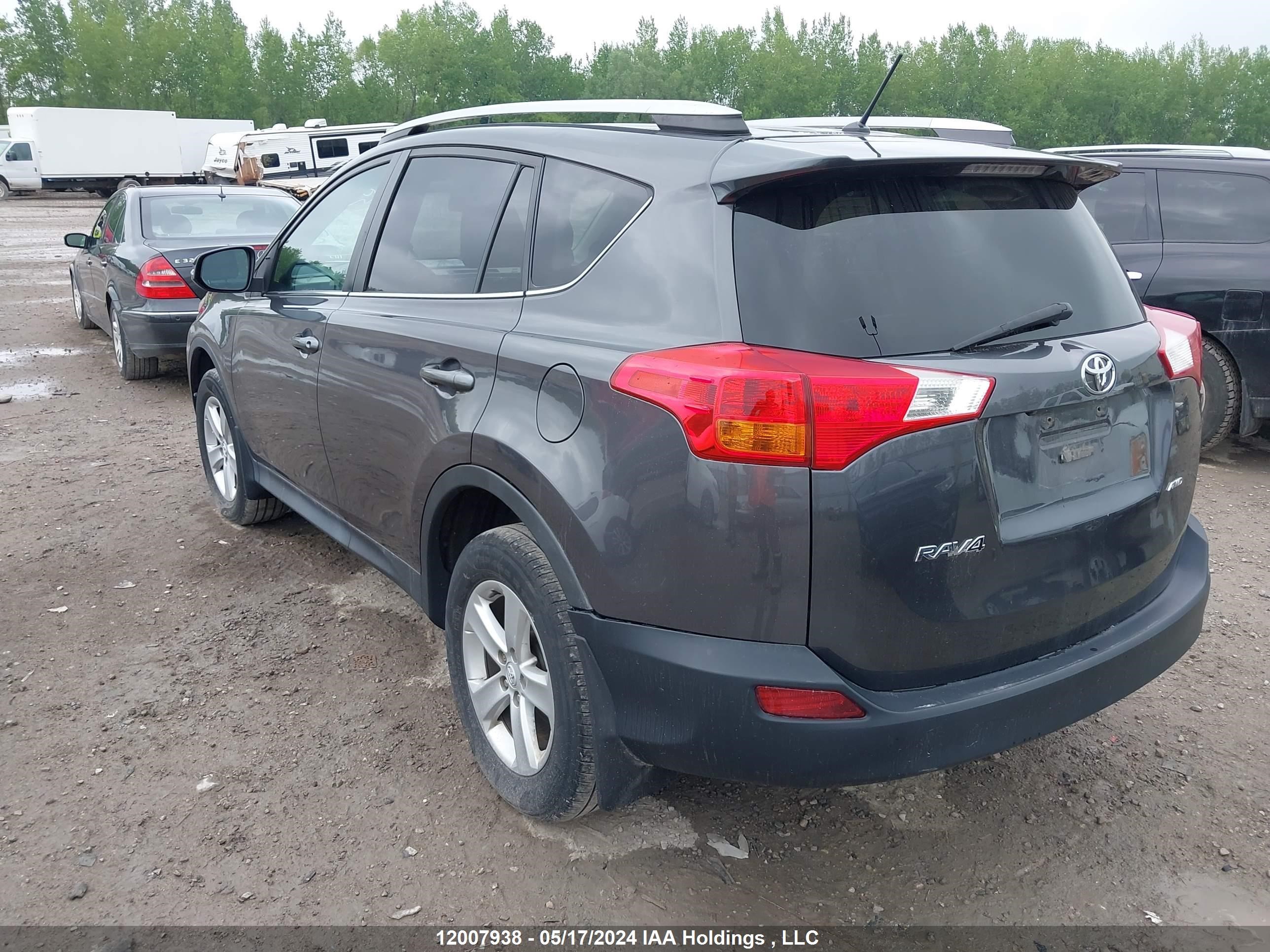 Photo 2 VIN: 2T3RFREV7DW078100 - TOYOTA RAV 4 