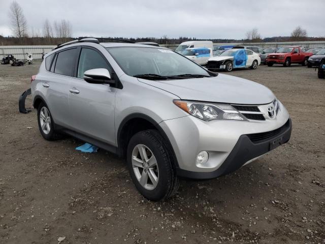 Photo 3 VIN: 2T3RFREV7DW118076 - TOYOTA RAV4 XLE 