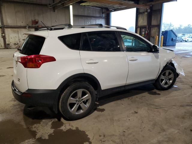 Photo 2 VIN: 2T3RFREV7FW229777 - TOYOTA RAV4 