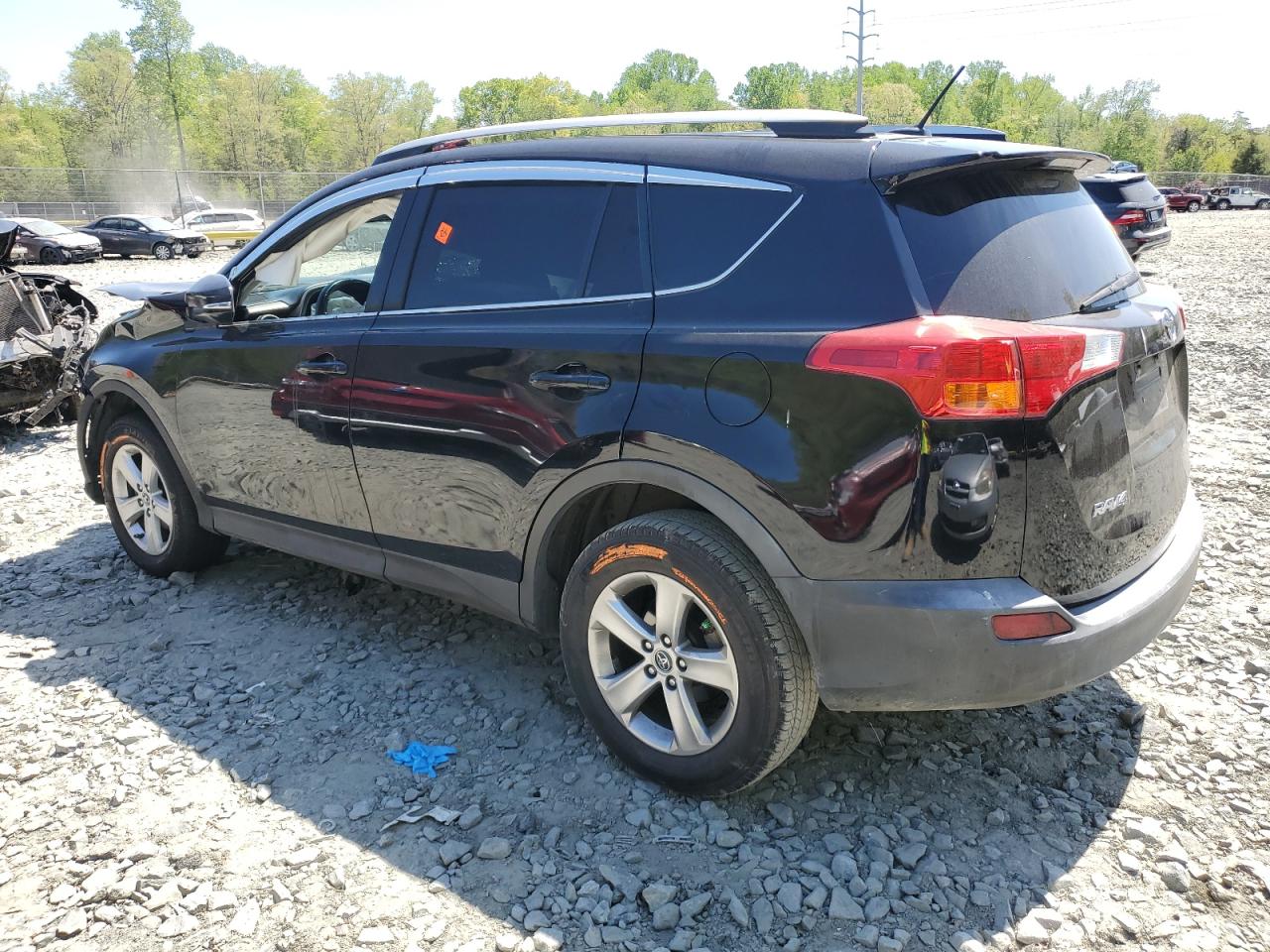 Photo 1 VIN: 2T3RFREV7FW238415 - TOYOTA RAV 4 