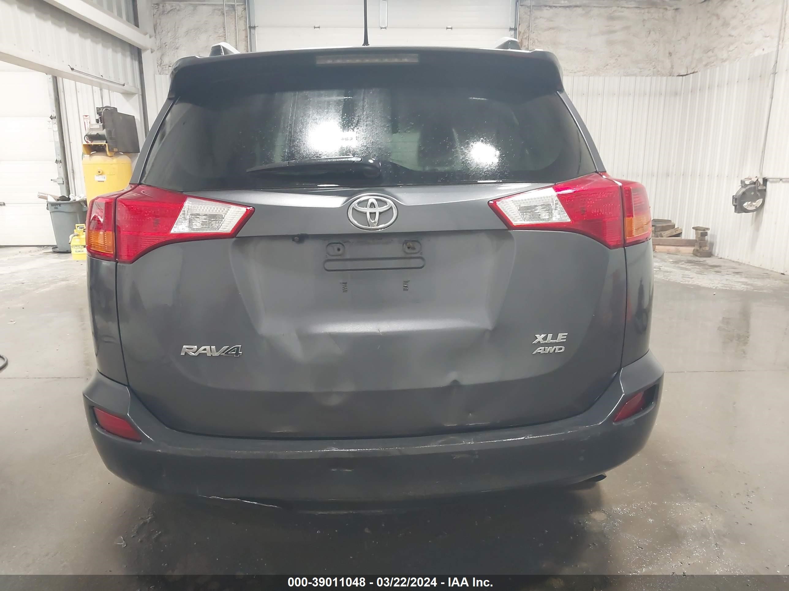 Photo 15 VIN: 2T3RFREV7FW287999 - TOYOTA RAV 4 